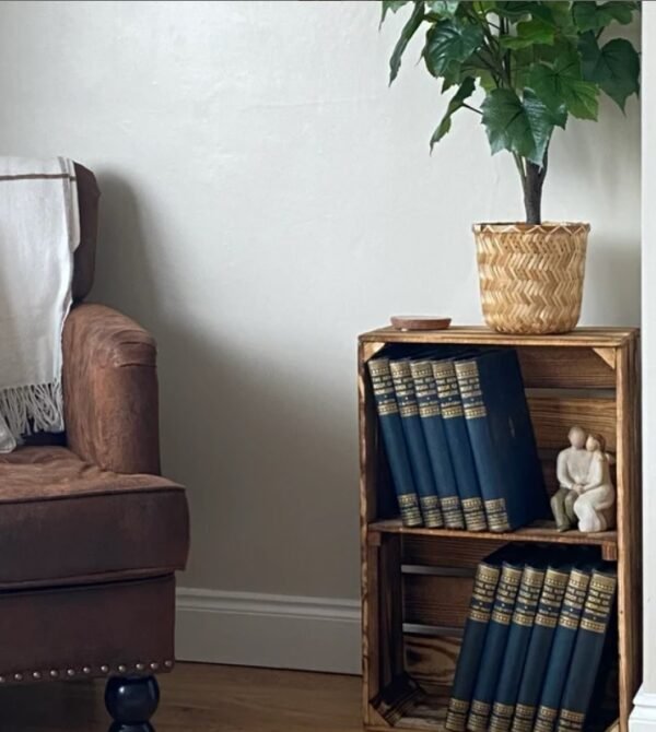 Large wooden crate with shelves 60×40×20 cm – burnt-effect, fully assembled